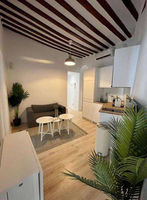 Centrico Apt 7Pax En Anton Martin/Centro De Madrid Exterior photo